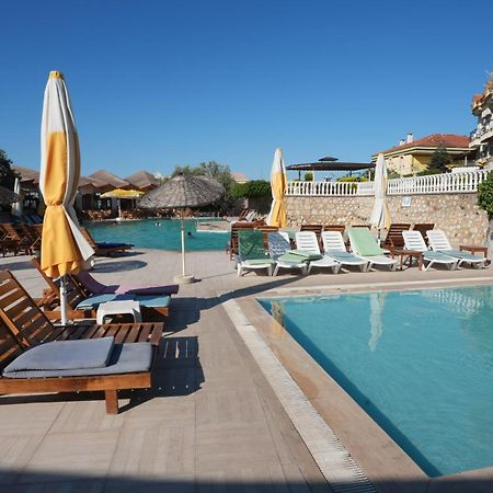 Alize Resort Hotel Yenifoca Exterior foto