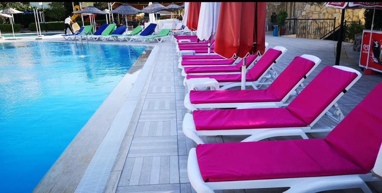 Alize Resort Hotel Yenifoca Exterior foto